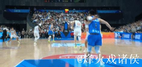 周琦首秀对阵旧主新疆,9投7中砍下15分9篮板,宣告CBA新篇章! 周琦首秀对阵旧主新疆,9投7中砍下15分9篮板,宣告CBA新篇章!