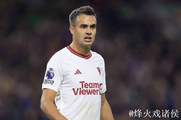 雷吉隆自由转会迈阿密，与昔日对手梅西苏亚雷斯成队友